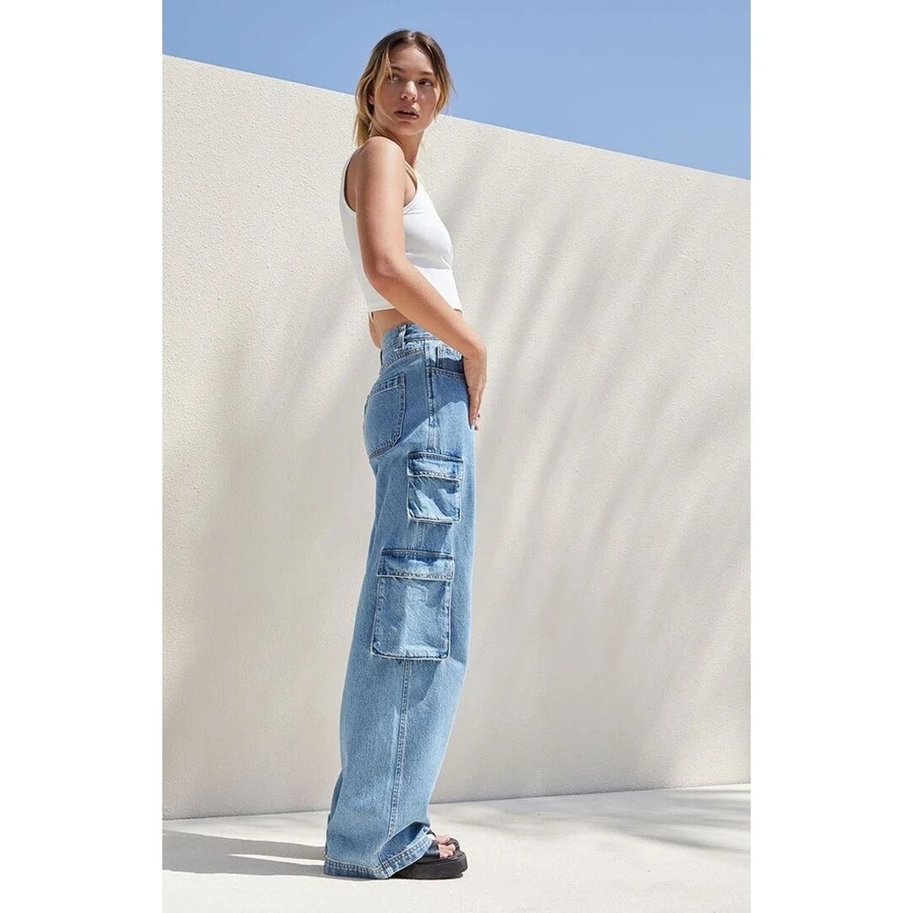 Pacsun Women's Blue '90s Baggy Cargo Jeans Size 25 NWT MSRP $90 - Picture 2 of 5